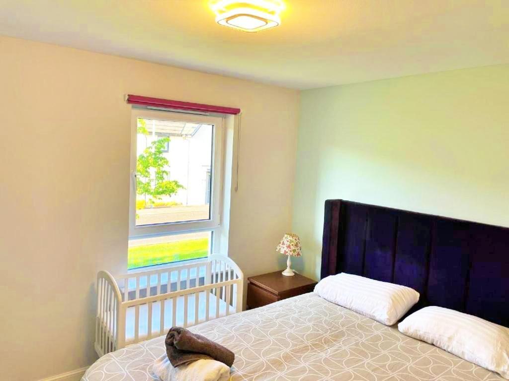 Villa 3 Bed House With Parking Near Airport EDI Exterior foto